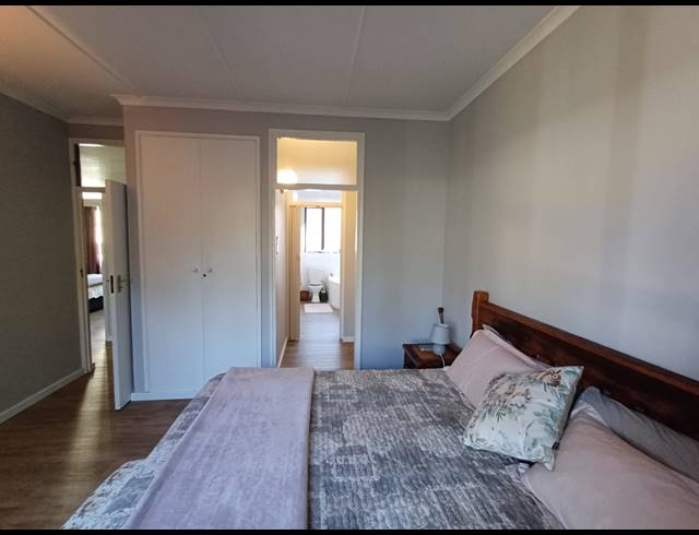 3 BEDROOM SIMPLEX TO LET IN HILTON CENTRAL